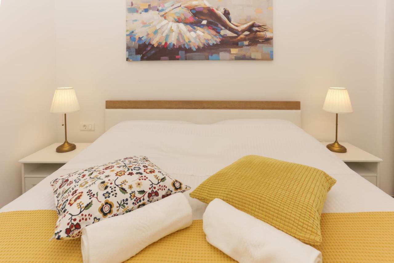 Beach Apartment Korina Sumpetar ภายนอก รูปภาพ
